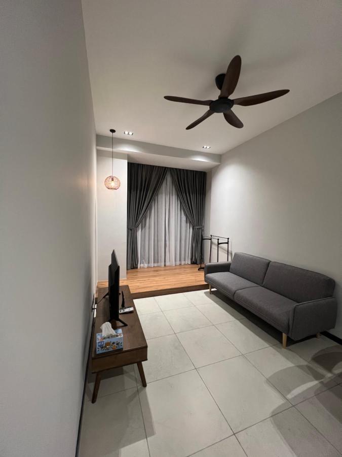 Opus Residences 1 Bedroom Apartment *